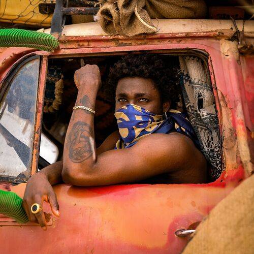 Omah lay - Moving  Lyrics
